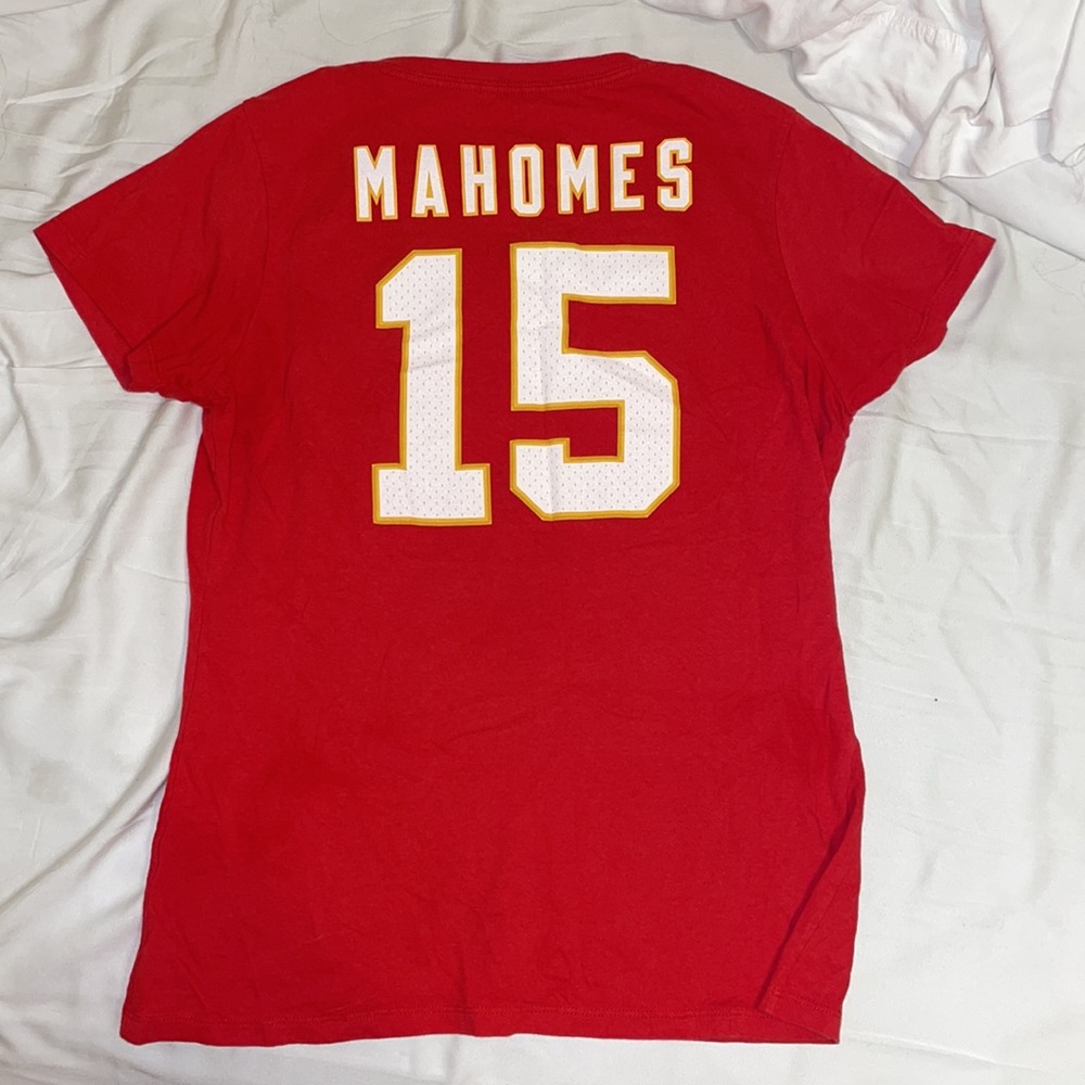 NFL KC Chiefs Patrick Mahomes womens jersey tee